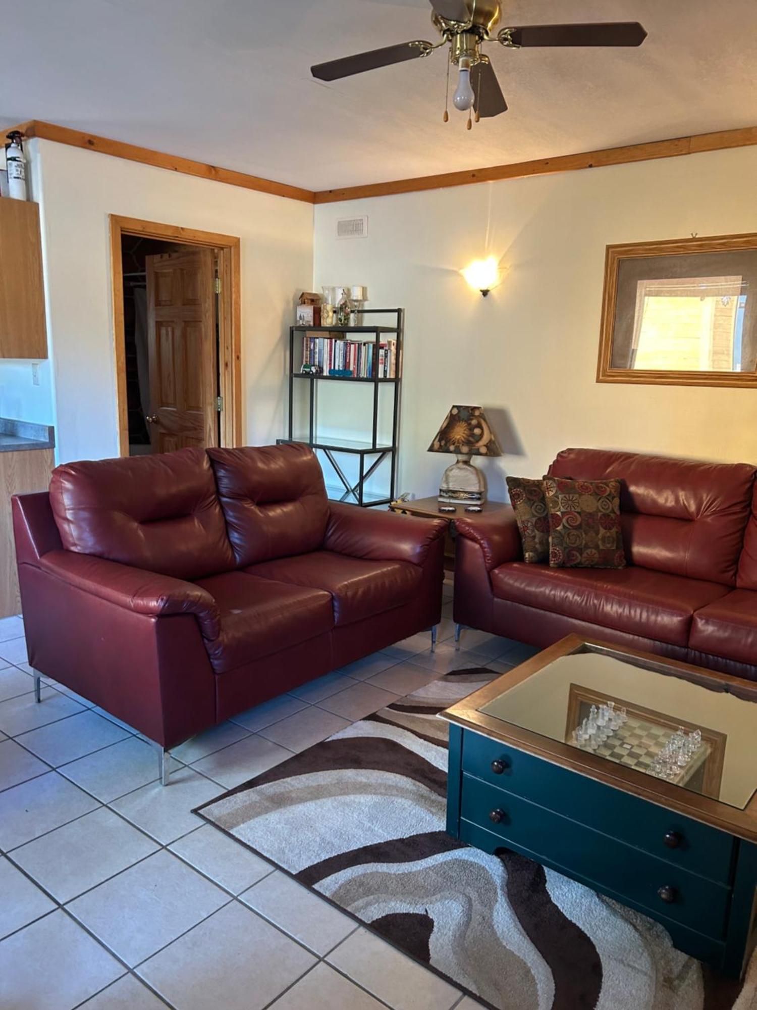Valemount Mountain Retreat Guesthouse Ngoại thất bức ảnh